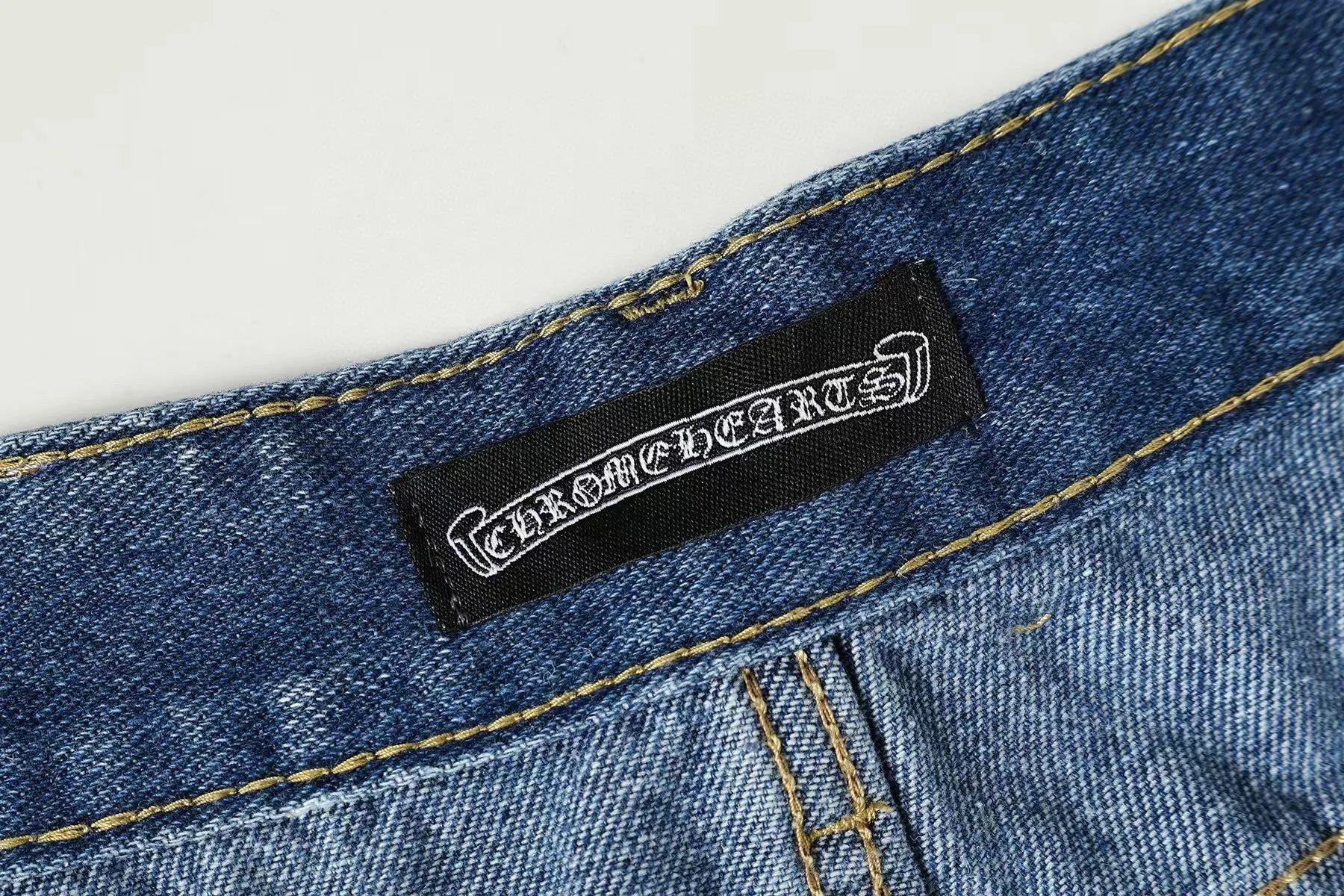 P270 Chrome Hearts/Chrome Hearts Classic Color Leather Cross Washed Color Fabric Unisex Denim Trousers Color: Picture Color Code Number: 28-36